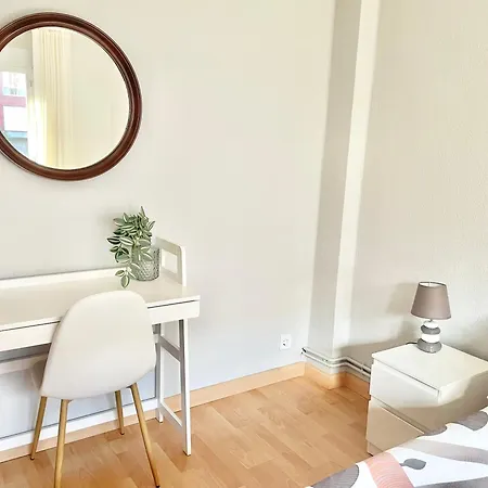 San Lazaro. 아파트 *